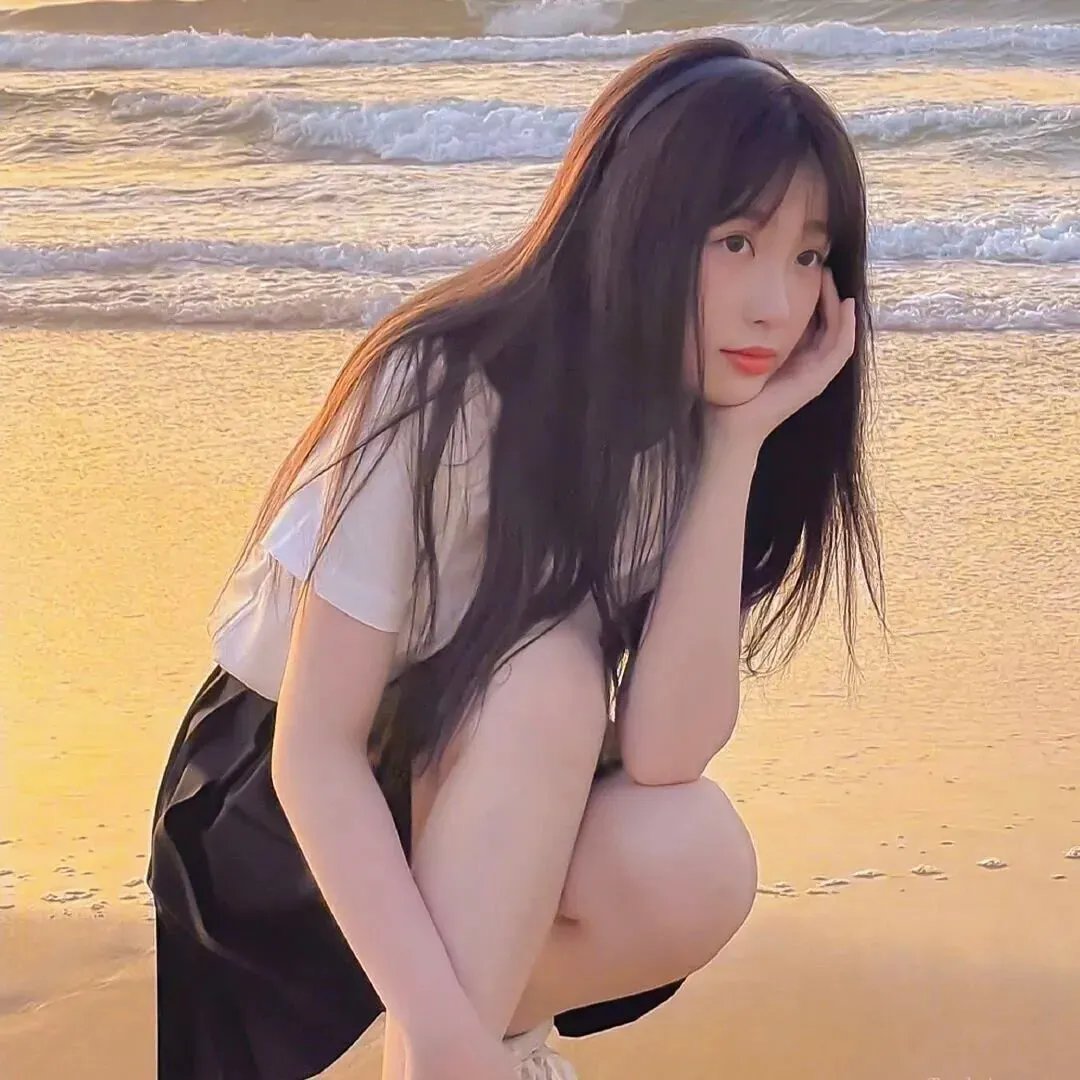 合拍学生妹 粤语版 海报
