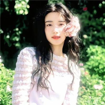 山月不知心底事 海报